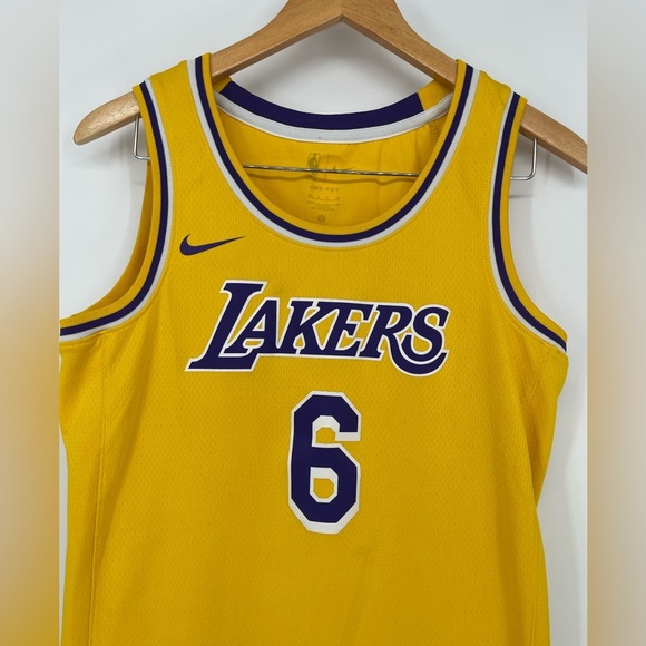 Nike LeBron James #6 Lakers Swingman Jersey Yellow Dri-Fit Size S GM01164502 - Picture 5 of 8